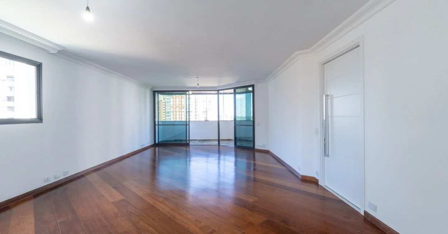 Campo Belo Apartment for Sale | 4 Beds, 3 Suites, 174m²