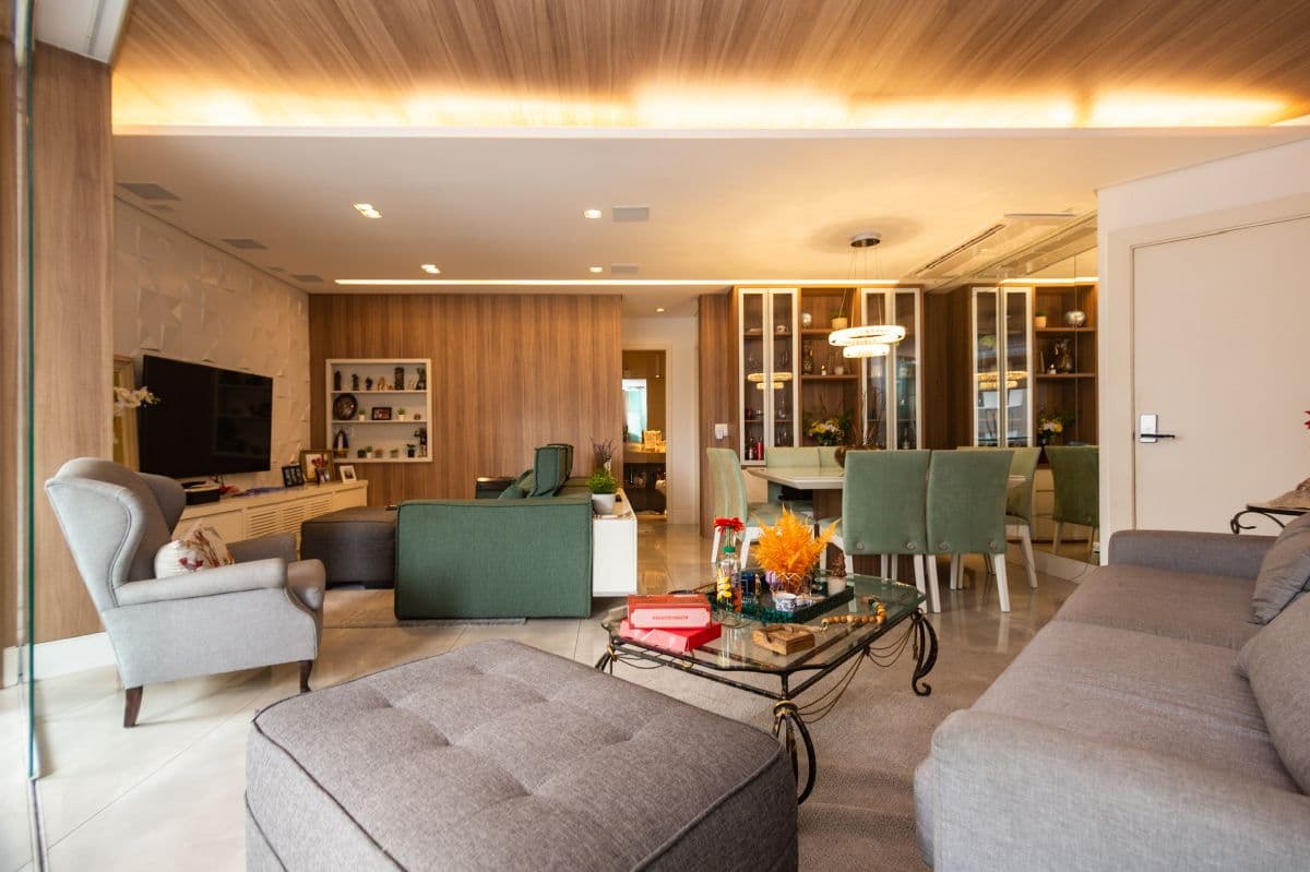 Apartamento en venta en Moema con 3 suites y 121 m²